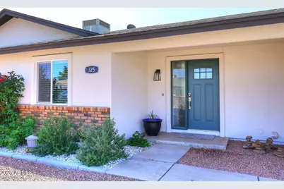 325 W San Angelo Street, Gilbert, AZ 85233 - Photo 2