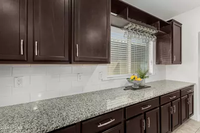 10847 W Swayback Pass, Peoria, AZ 85383 - Photo 16