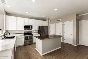 13669 W Cypress St, Goodyear, AZ 85395 - Photo 10