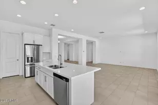 8855 W Oregon Ave, Glendale, AZ 85305 - Photo 10