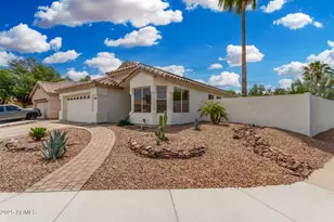 1653 E Gail Dr, Chandler, AZ 85225 - Photo 2