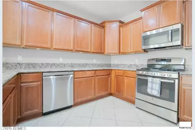 17427 N 92nd Avenue, Peoria, AZ 85382 - Photo 6