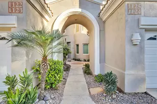 3800 S Cantabria Cir, Chandler, AZ 85248 - Photo 2