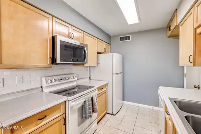 10110 N 97th Drive #A, Peoria, AZ 85345 - Photo 6