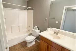 920 E Devonshire Ave, Phoenix, AZ 85014 - Photo 8