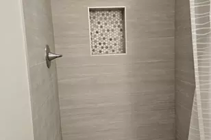 819 E Apollo Rd, Phoenix, AZ 85042 - Photo 10