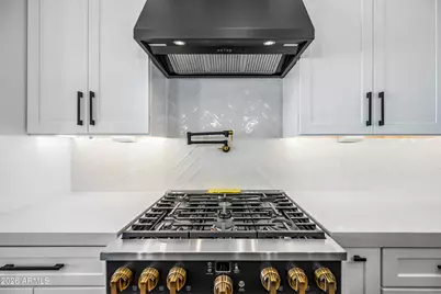 569 S May Place, Casa Grande, AZ 85194 - Photo 12