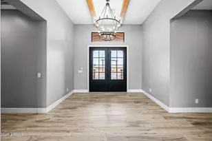 569 S May Pl, Casa Grande, AZ 85194 - Photo 4