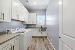 21093 E Watford Dr, Queen Creek, AZ 85142 - Photo 24