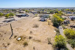 15718 W Remuda Dr, Surprise, AZ 85387 - Photo 24