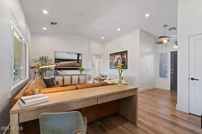 532 N Falcon Drive, Gilbert, AZ 85234 - Photo 36