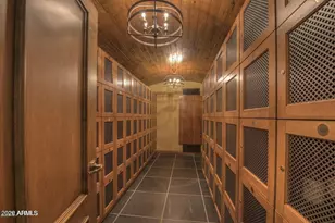 7181 E Camelback Rd, Scottsdale, AZ 85251 - Photo 46