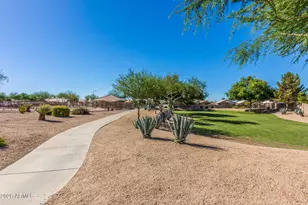 20708 N 108th Ln, Peoria, AZ 85373 - Photo 44