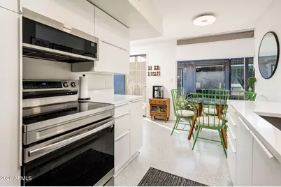 4646 N 11th Avenue #111, Phoenix, AZ 85013 - Photo 4