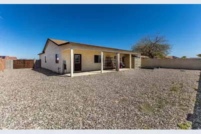 10019 W Monaco Boulevard, Arizona City, AZ 85123 - Photo 22