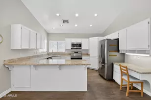 26633 S Queen Palm Ct, Sun Lakes, AZ 85248 - Photo 16