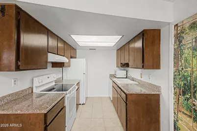 9605 W Mountain View Road #B, Peoria, AZ 85345 - Photo 12