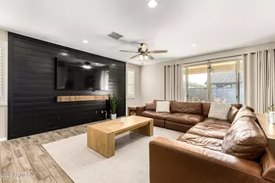 17355 W Larkspur Drive, Surprise, AZ 85388 - Photo 8