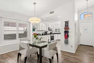 21610 N 44th Pl, Phoenix, AZ 85050 - Photo 10