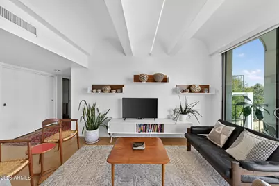 6502 N Central Avenue #B303, Phoenix, AZ 85012 - Photo 2