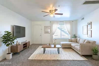 2324 W Lone Cactus Drive #Apt 11, Phoenix, AZ 85027 - Photo 2