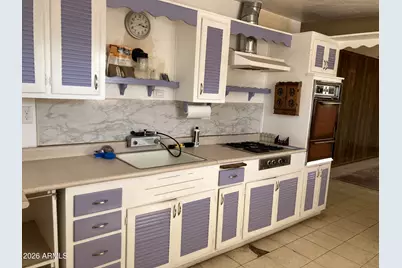 6414 W Mitchell Drive, Phoenix, AZ 85033 - Photo 8