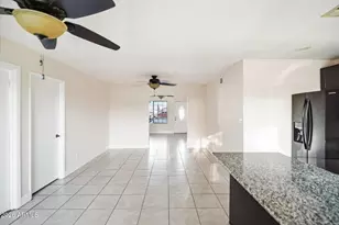 8628 S 14th Pl, Phoenix, AZ 85042 - Photo 14