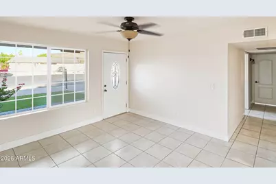 8628 S 14th Place, Phoenix, AZ 85042 - Photo 10