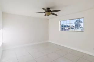 8628 S 14th Pl, Phoenix, AZ 85042 - Photo 24