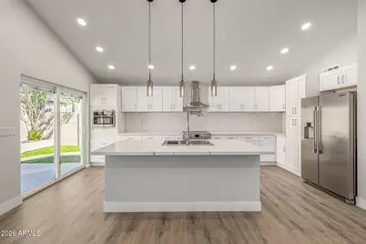 412 E Utopia Road, Phoenix, AZ 85024 - Photo 10