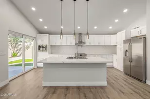 412 E Utopia Rd, Phoenix, AZ 85024 - Photo 10