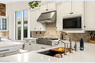 40425 N Candlewyck Lane, Anthem, AZ 85086 - Photo 12