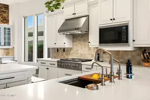 40425 N Candlewyck Ln, Anthem, AZ 85086 - Photo 12