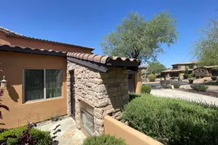 12035 W Red Hawk Dr, Peoria, AZ 85383 - Photo 2