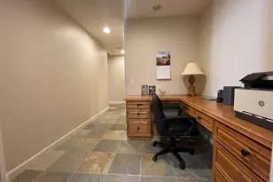 12035 W Red Hawk Dr, Peoria, AZ 85383 - Photo 16