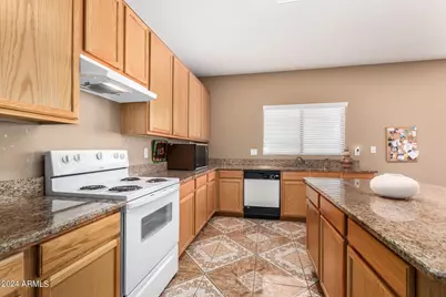 43317 W Kimberly Street, Maricopa, AZ 85138 - Photo 18