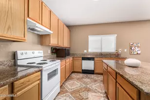 43317 W Kimberly St, Maricopa, AZ 85138 - Photo 18