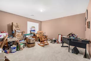 43317 W Kimberly St, Maricopa, AZ 85138 - Photo 36