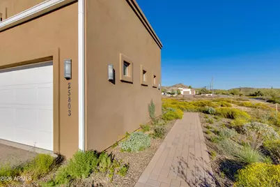 25803 N 8th Avenue, Phoenix, AZ 85085 - Photo 8