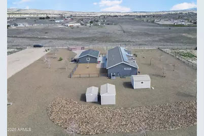 25818 N Riesling Lane, Paulden, AZ 86334 - Photo 2