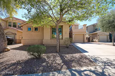 16577 W Saguaro Lane, Surprise, AZ 85388 - Photo 2
