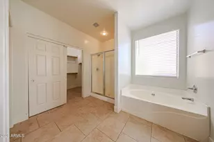 16577 W Saguaro Ln, Surprise, AZ 85388 - Photo 38