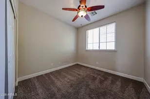 16577 W Saguaro Ln, Surprise, AZ 85388 - Photo 32