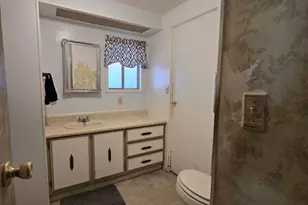 6942 W Olive Ave, Peoria, AZ 85345 - Photo 14