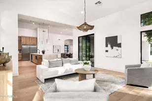 10228 N 55th Pl, Paradise Valley, AZ 85253 - Photo 16