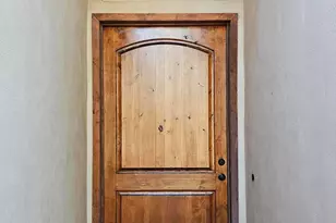 9030 S 10th Dr, Phoenix, AZ 85041 - Photo 2