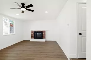 684 W Carla Vista Dr, Chandler, AZ 85225 - Photo 6