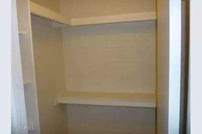 408 W Blackhawk Drive #2, Phoenix, AZ 85027 - Photo 6