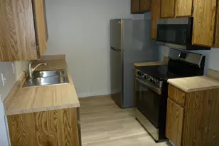 408 W Blackhawk Dr, Phoenix, AZ 85027 - Photo 4