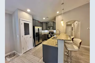 11821 W Dos Rios Drive, Sun City, AZ 85373 - Photo 10